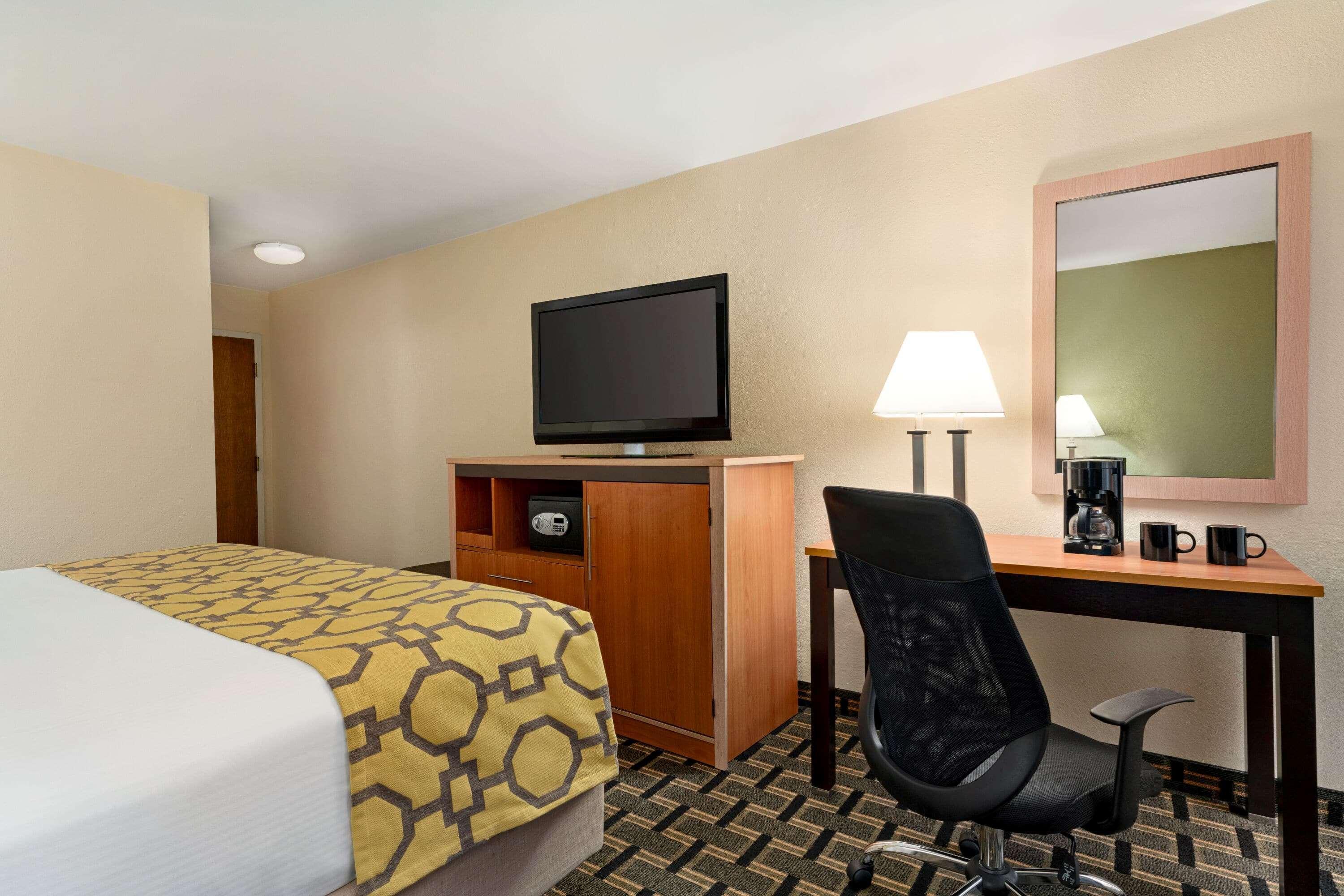 Baymont By Wyndham North Dartmouth Fall River Extérieur photo