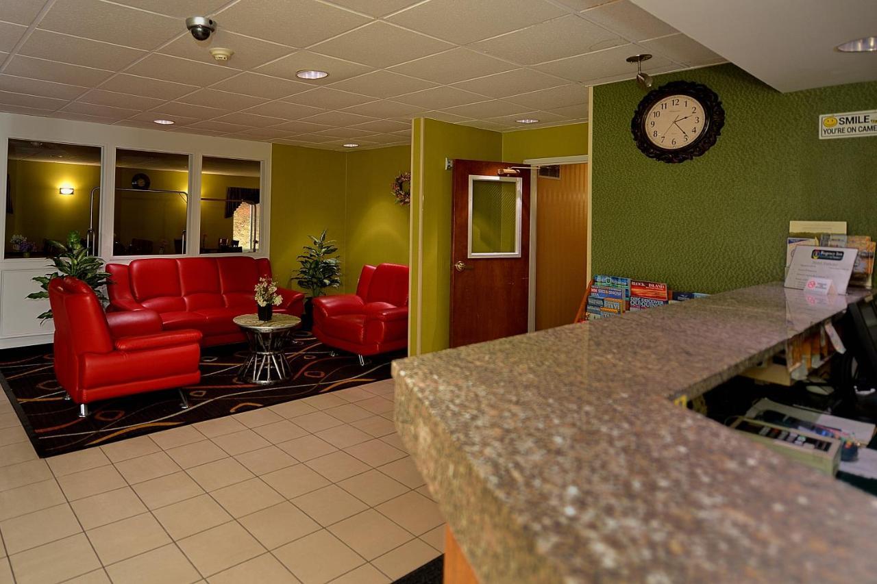 Baymont By Wyndham North Dartmouth Fall River Extérieur photo